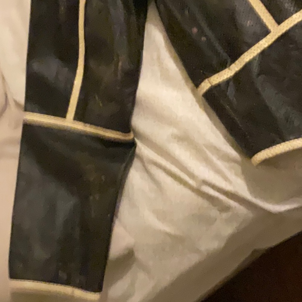 Distressed leather jacket - Picture 8 of 8